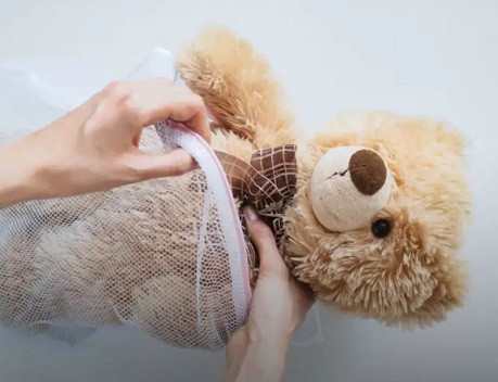 توری لباسشویی شستن عروسک