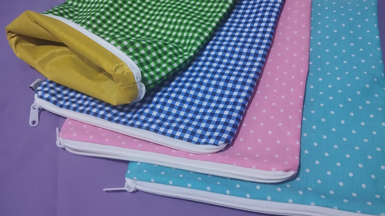 کیسه سبزی و نان یک طرف زیپ پارچه ای