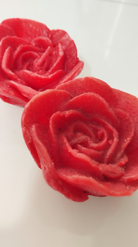 شمع گل رز دست ساز بی بو